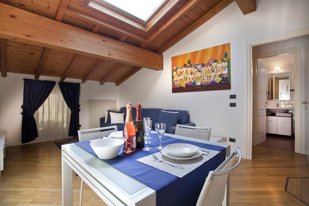La Colombina Appartement Verona Kamer foto